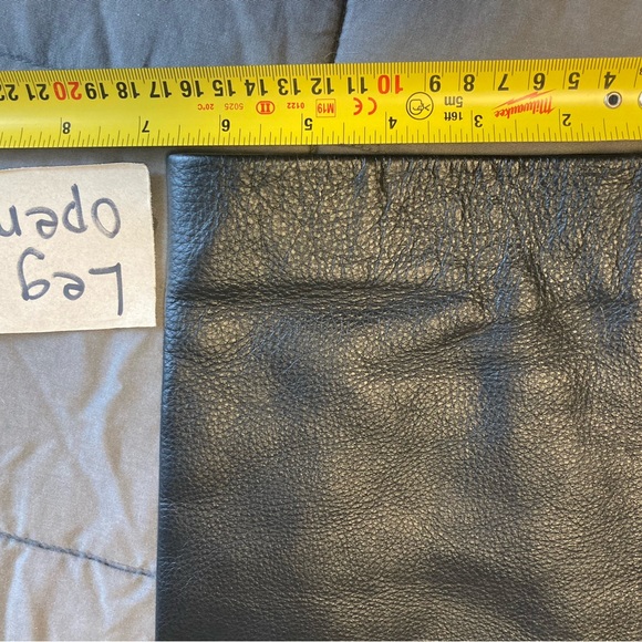 Womens Leather pants sz29 - Picture 4 of 11